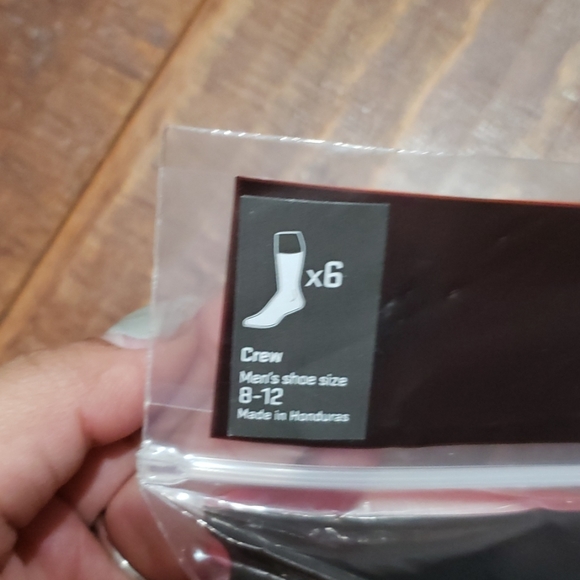 Nike crew 8-12 white socks - Picture 2 of 4